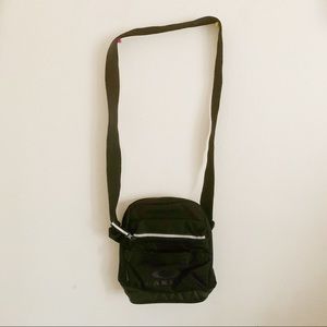 Oakley Messenger Gear Canvas Black Crossbody Bag